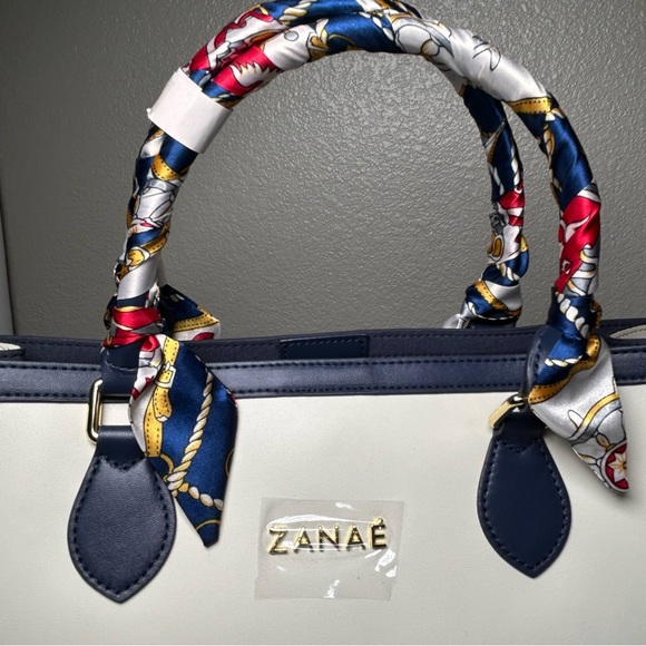Novara Tote Bag by Zanae – Navy Genuine Leather Tote - Picture 6 of 15